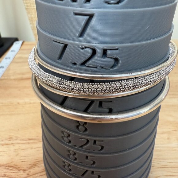 Vintage Monet Silver-Tone Stackable Bangle Bracelets With Textured & Smooth Desi - Picture 8 of 12